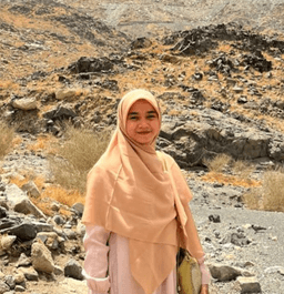 Reviani Lestari, S.P